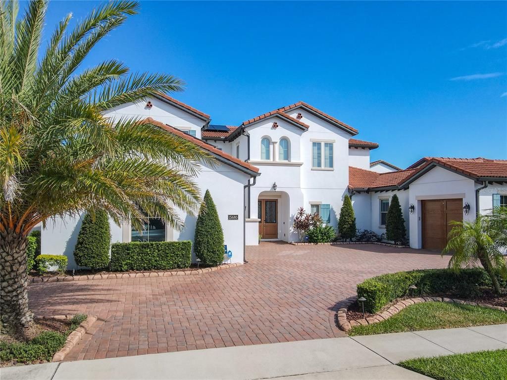 Attached, Exterior, Facade, Spanish Mediterranean