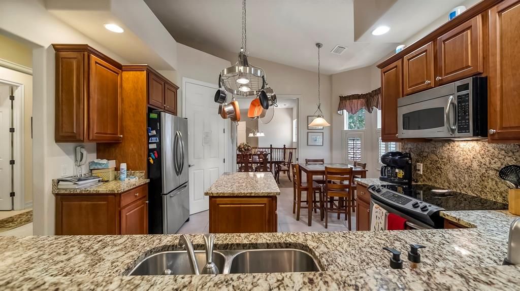 Dining room, Interior, Kitchen, Pendant Lights, Recessed Lighting