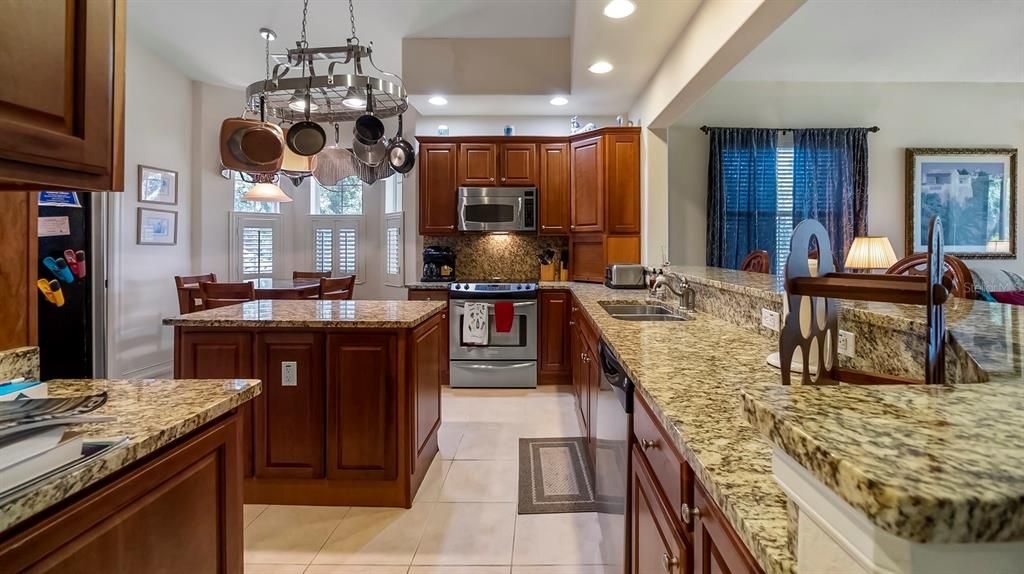 Dining room, Interior, Kitchen, Pendant Lights, Recessed Lighting