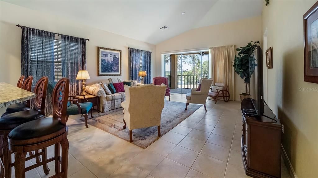 Dining room, Interior, Living room, Recessed Lighting
