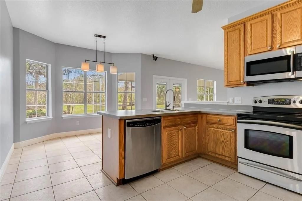 Interior, Kitchen, Pendant Lights, Stainless Steel Appliances