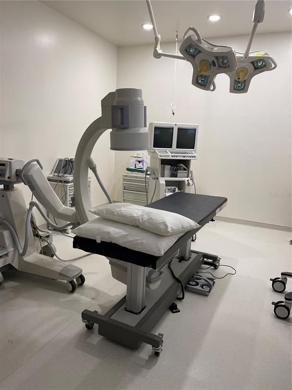 Fitness Equipment, Home Office, Interior, Recessed Lighting