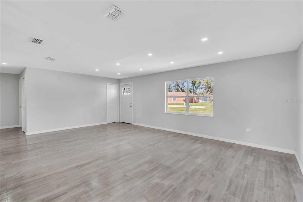 Empty room, Interior, Recessed Lighting, Wood Texture Flooring