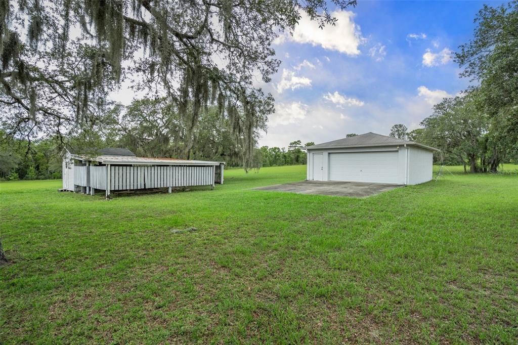 Backyard, Detached Garage, Exterior