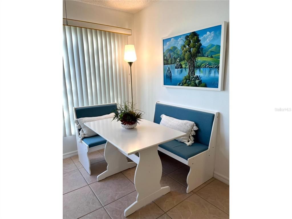 Dining room, Interior