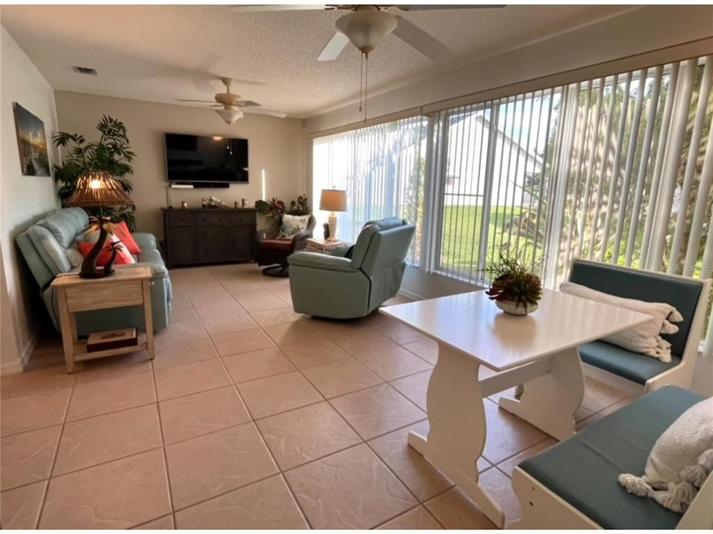 Dining room, Interior, Living room