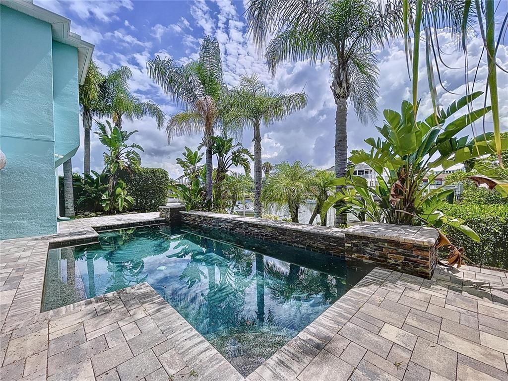 Exterior, Pool, Water
