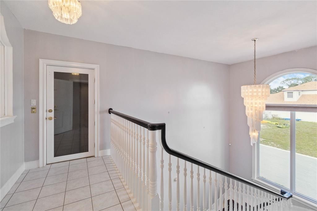 Chandelier, Interior
