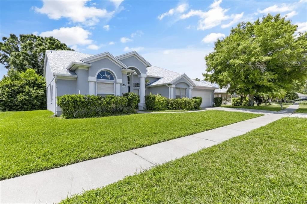 Backyard, Exterior, Facade, Ranch