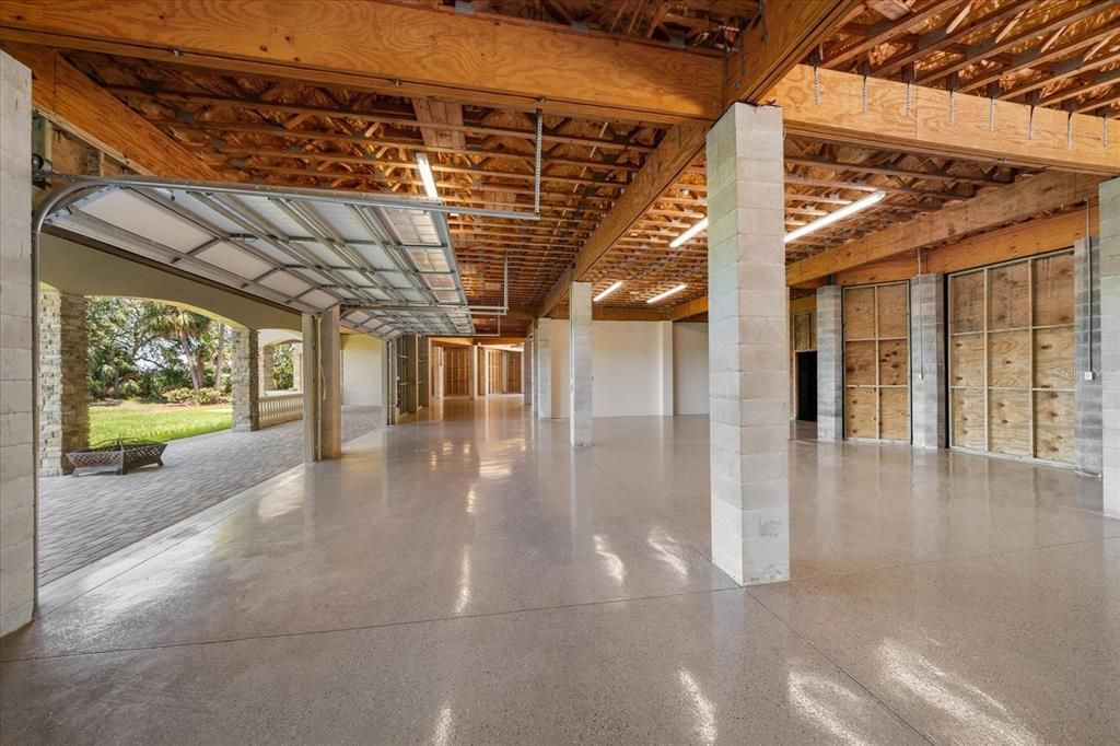 Interior, Wooden Beams