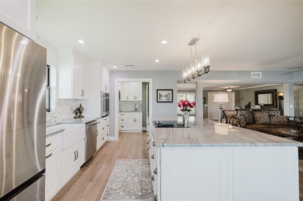 Interior, Kitchen, Living room, Pendant Lights, Recessed Lighting, Stainless Steel Appliances, Wood Texture Flooring