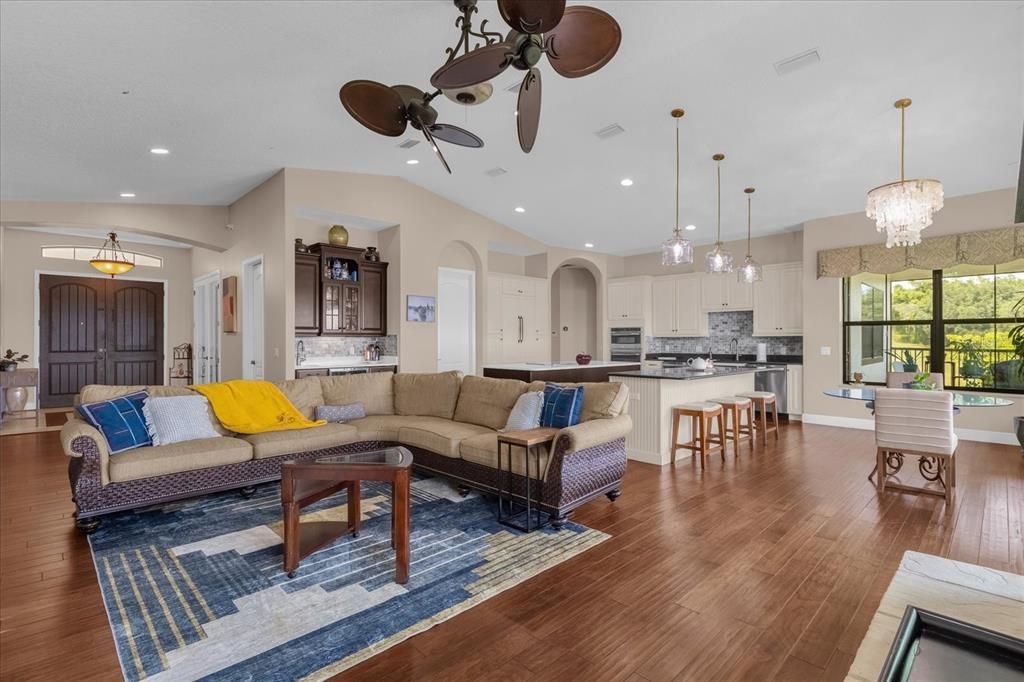 Chandelier, Interior, Kitchen, Living room, Pendant Lights, Recessed Lighting, Wood Texture Flooring