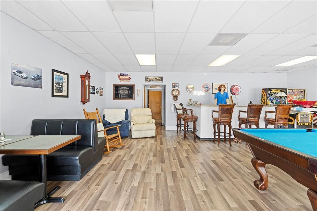 Billiard Table, Game Room, Interior, Recessed Lighting, Wood Texture Flooring