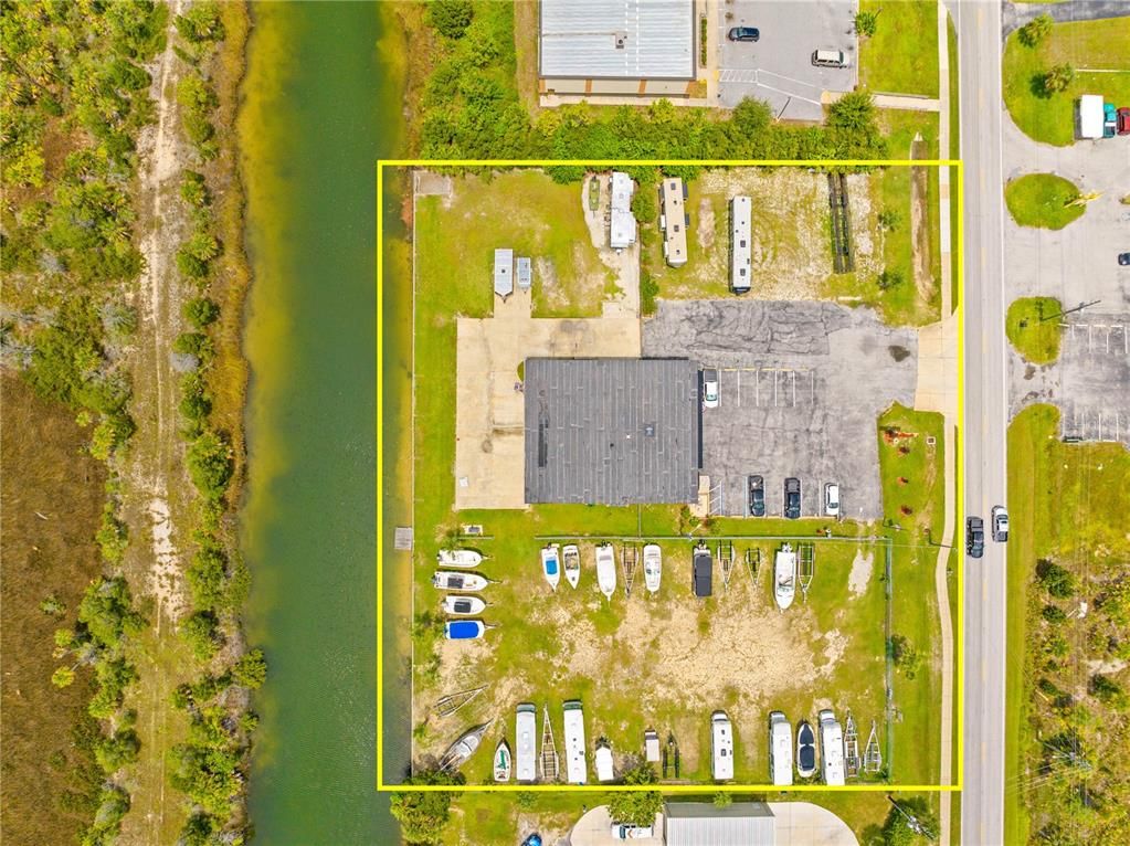 Exterior, Drone