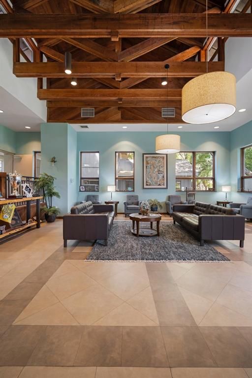 Interior, Living room, Pendant Lights, Recessed Lighting, Wooden Beams, Wooden Ceilings