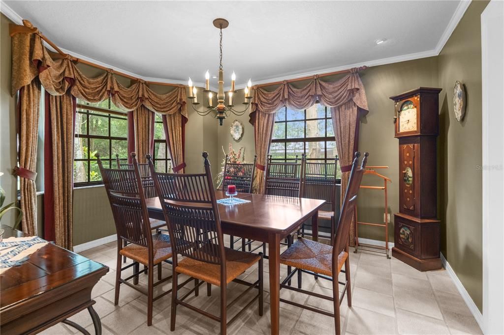 Chandelier, Dining room, Interior
