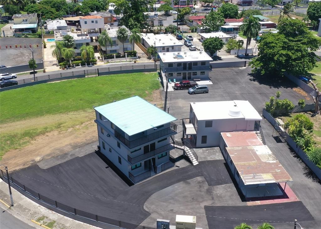 Exterior, Drone