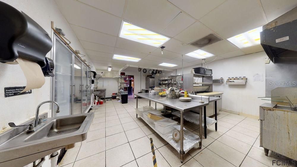 Dining room, Interior, Kitchen, Recessed Lighting