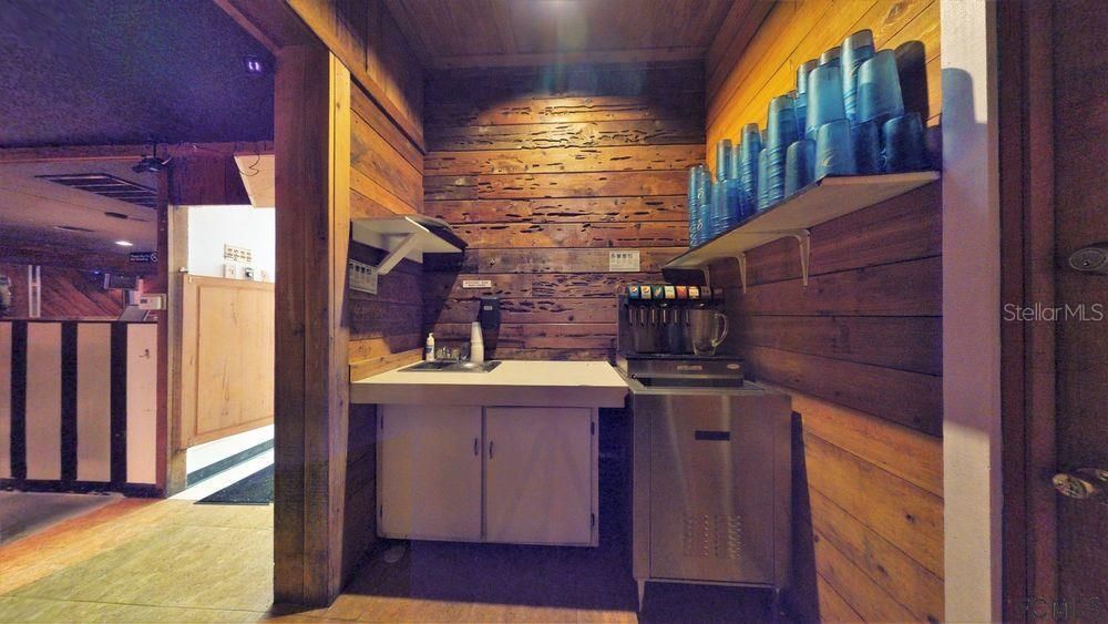 Interior, Kitchen, Recessed Lighting, Wooden Walls
