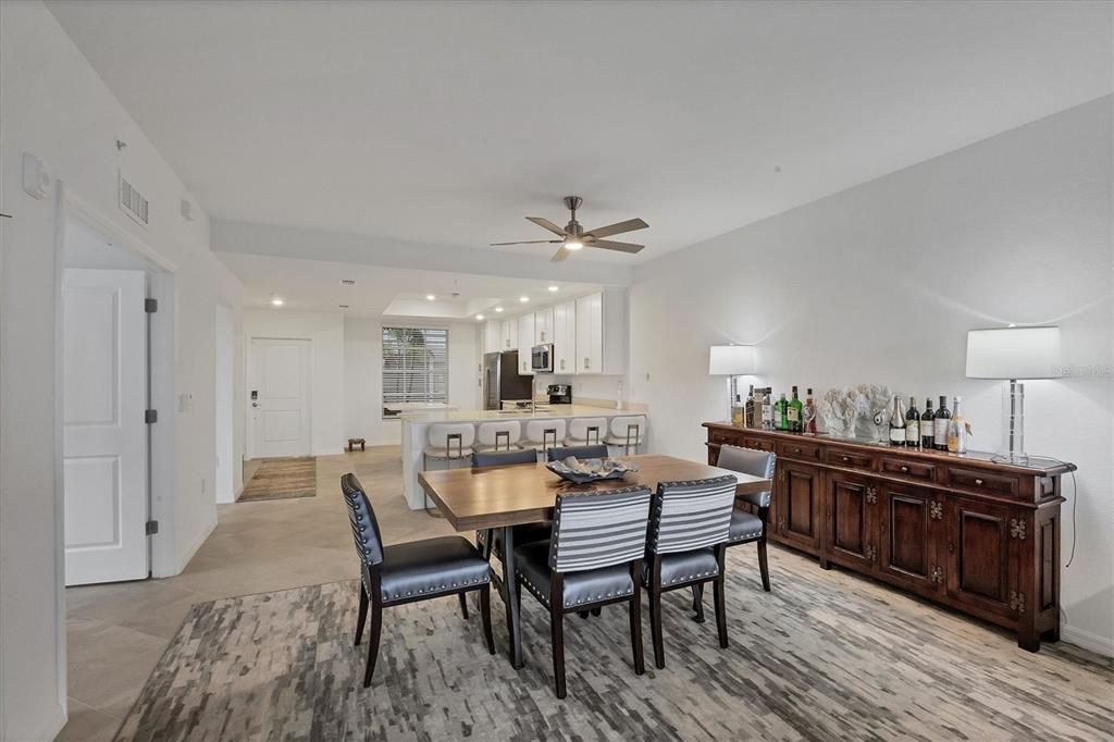 Dining room, Interior, Kitchen, Recessed Lighting, Wood Texture Flooring