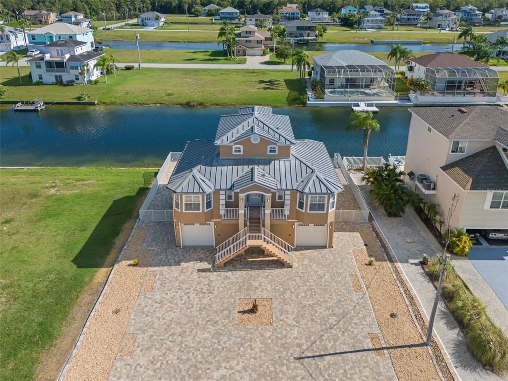 Exterior, Drone