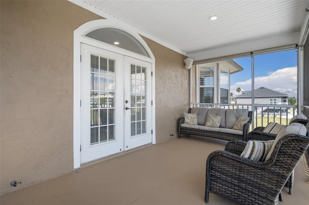 Exterior, Recessed Lighting