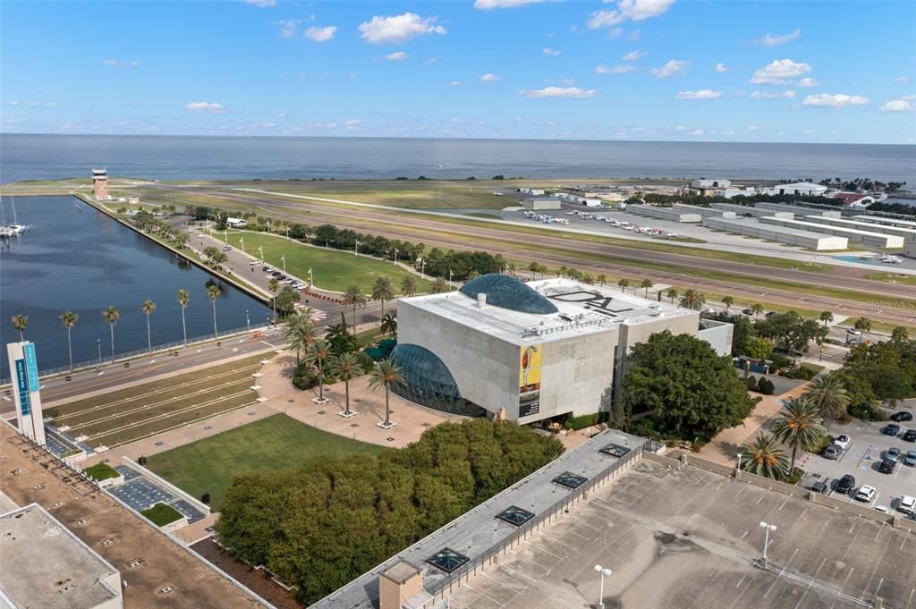 Exterior, Drone