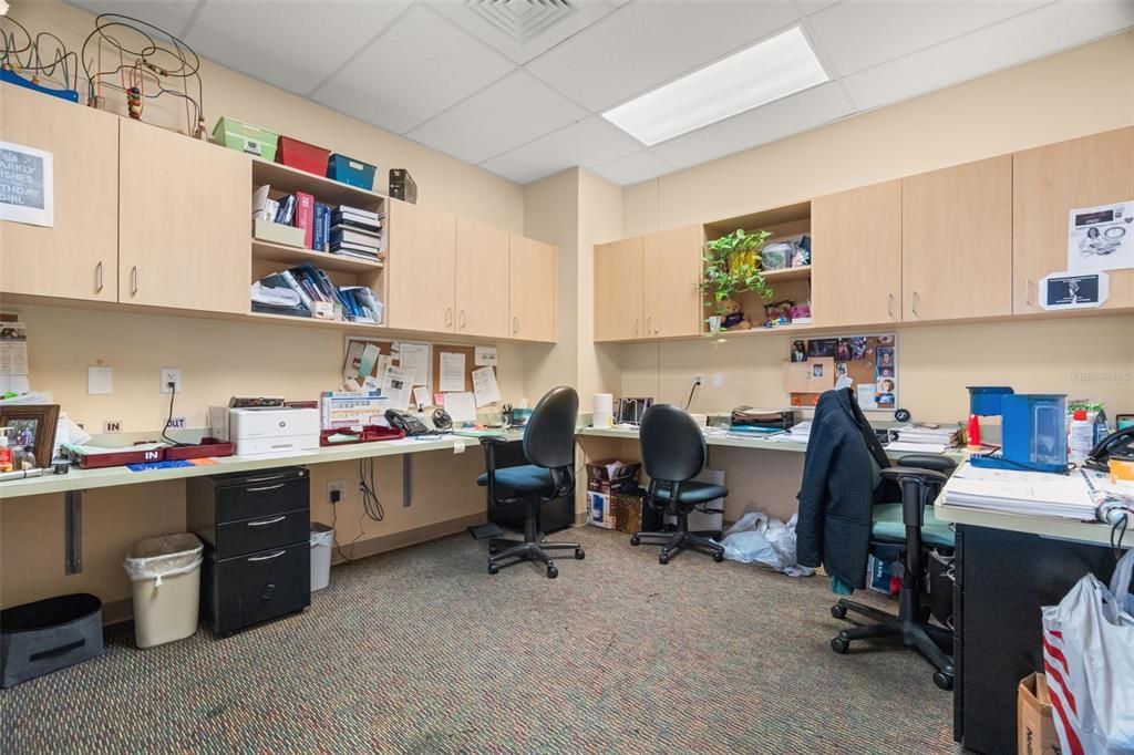 Home Office, Interior