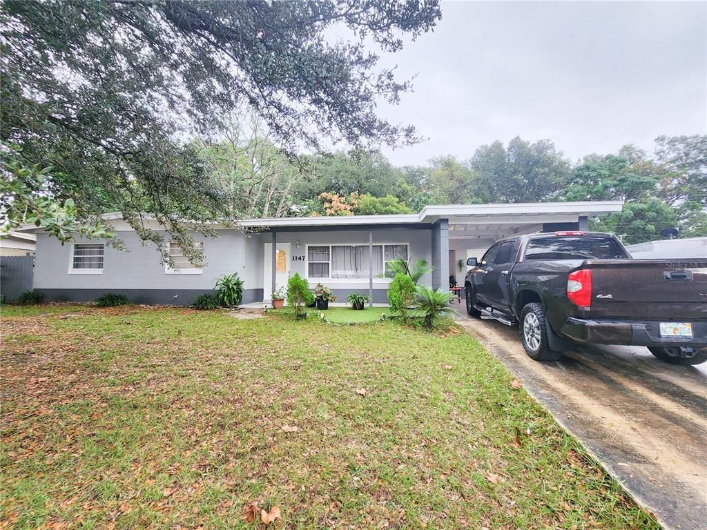 Backyard, Exterior