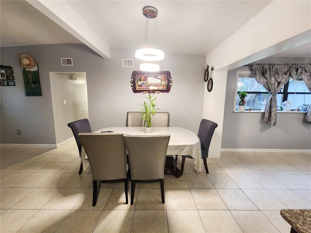 Dining room, Interior, Pendant Lights