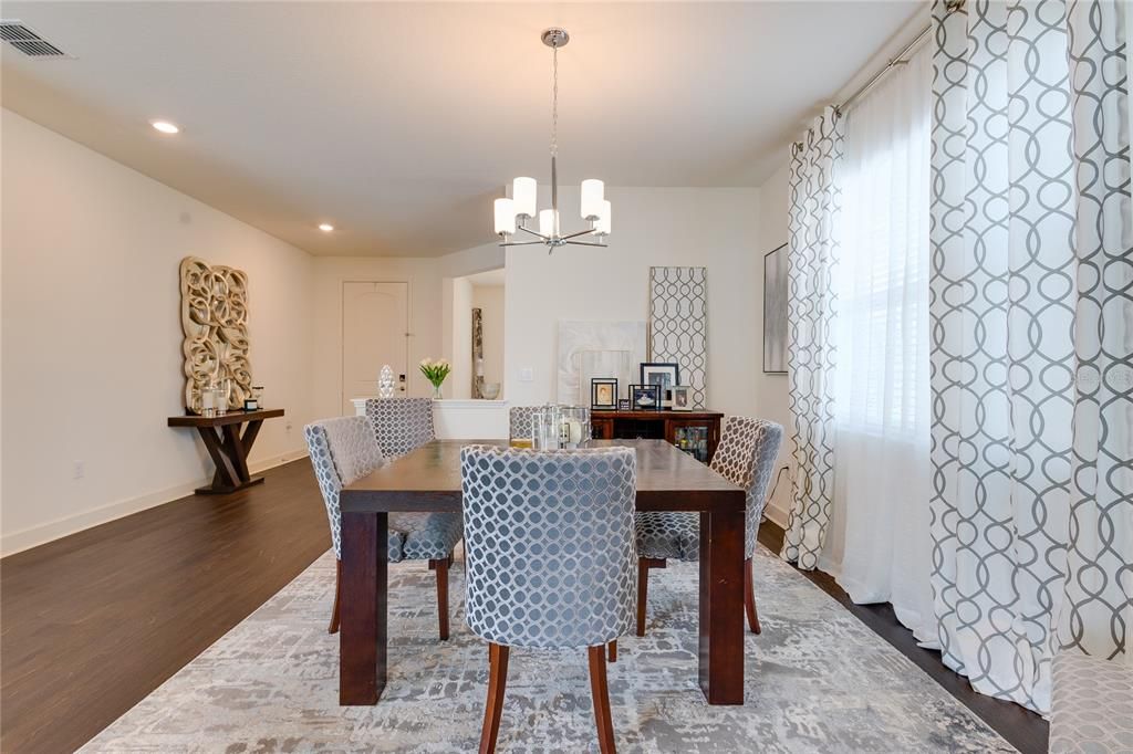 Chandelier, Dining room, Interior, Recessed Lighting, Wood Texture Flooring
