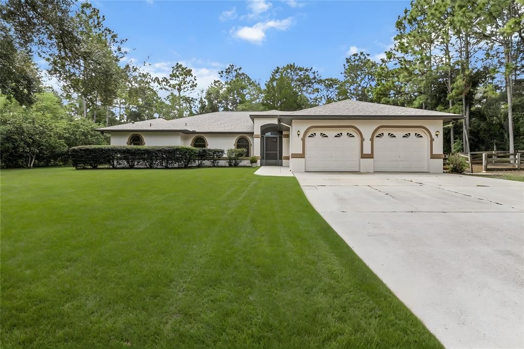 Attached, Backyard, Exterior, Facade, Ranch
