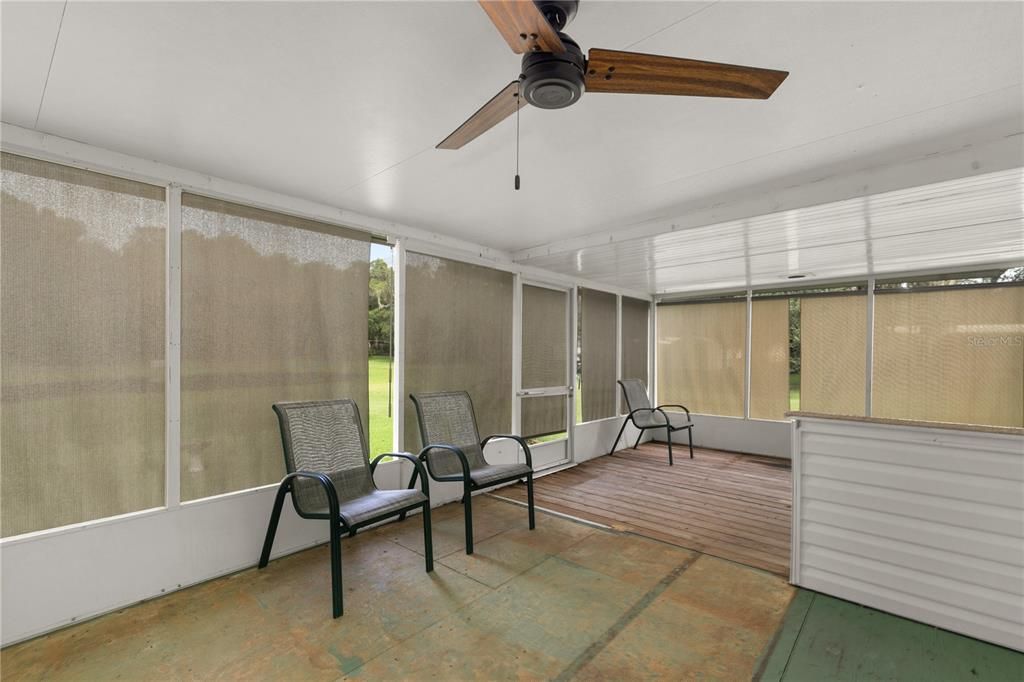 Interior, Sun Room, Wood Texture Flooring