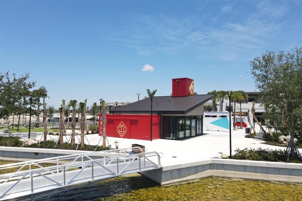 Exterior, Pool