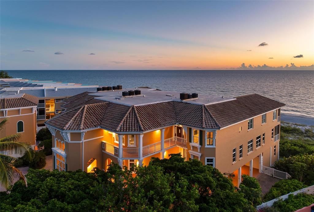 Exterior, Drone