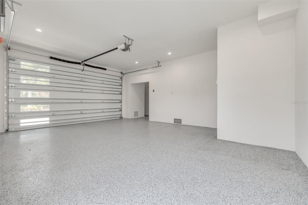 Garage, Interior, Recessed Lighting