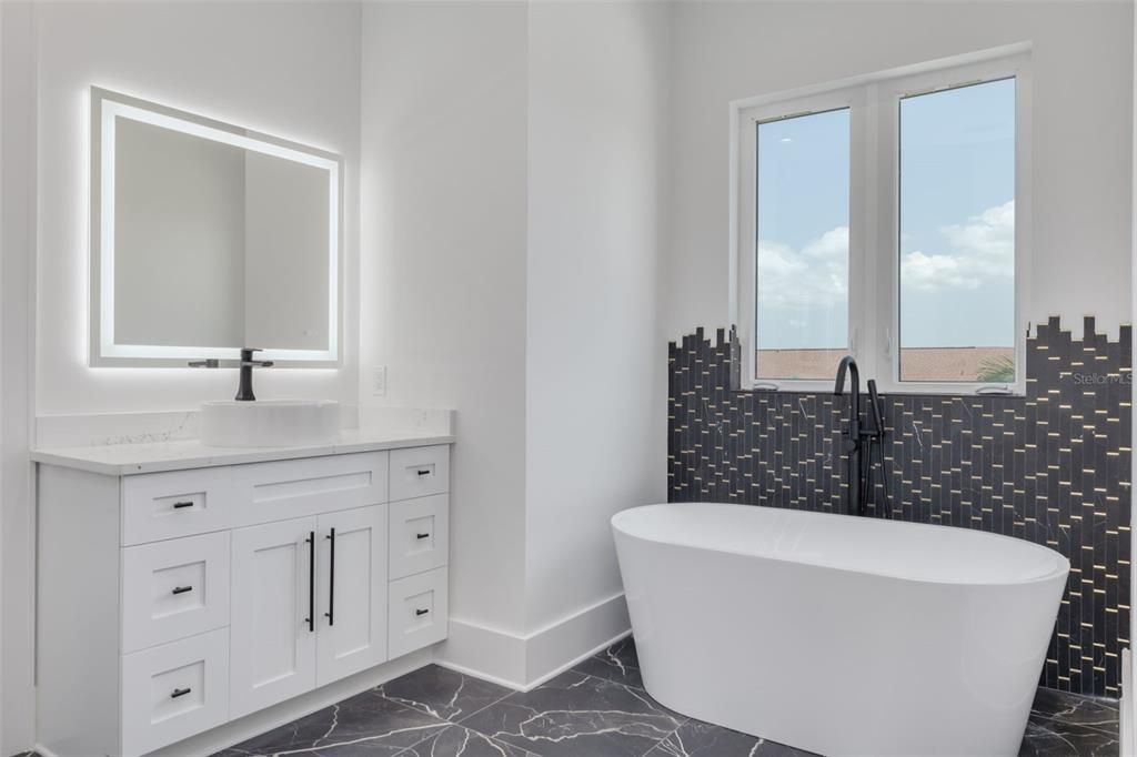 Bathroom, Free Standing Baths, Interior, Marble