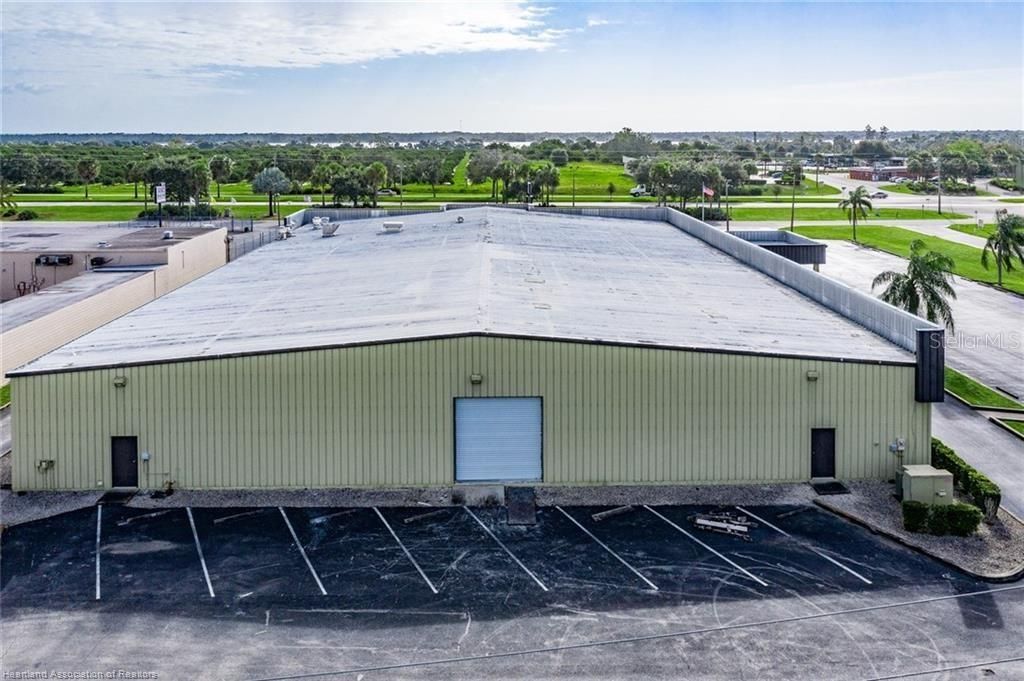 Exterior, Drone