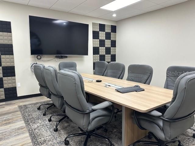 Home Office, Interior, Recessed Lighting, Wood Texture Flooring