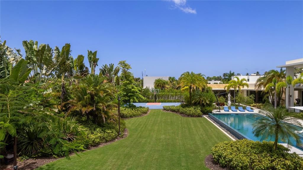 Backyard, Exterior, Pool