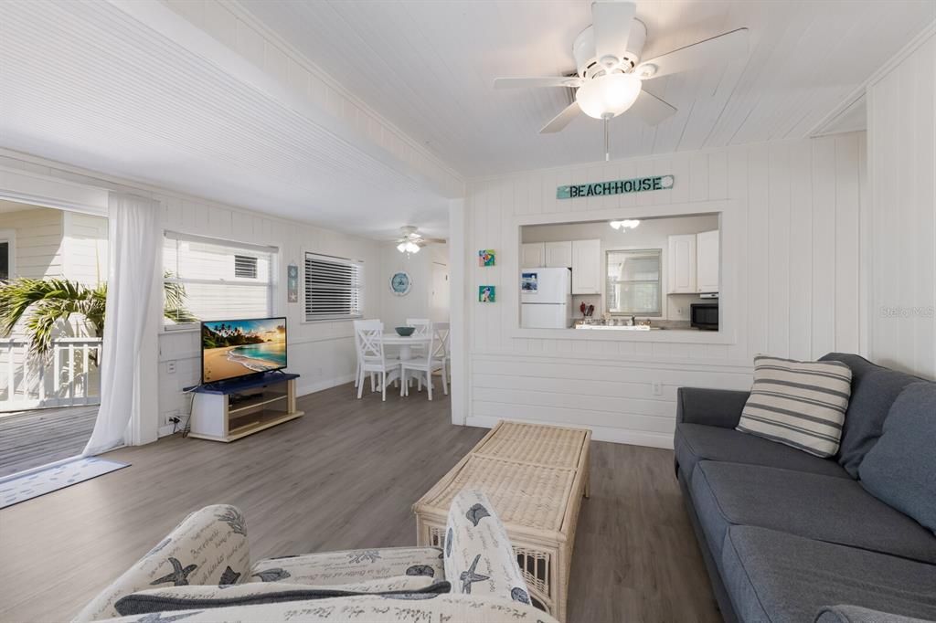 Dining room, Interior, Living room, Wood Texture Flooring