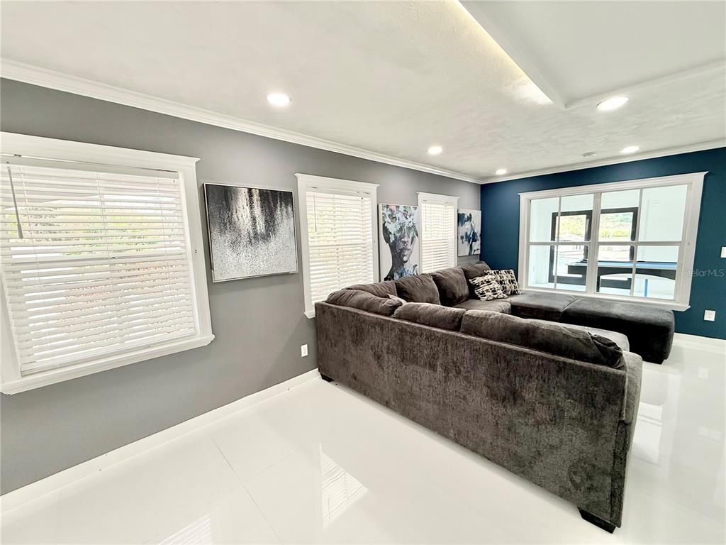 Interior, Living room, Recessed Lighting