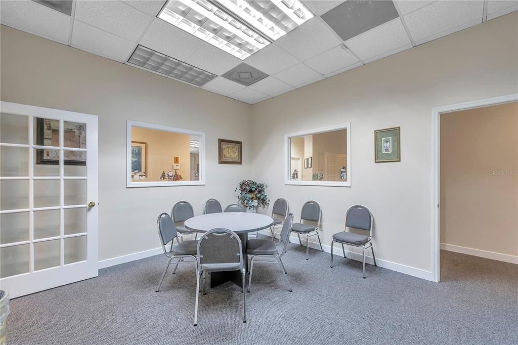 Dining room, Interior