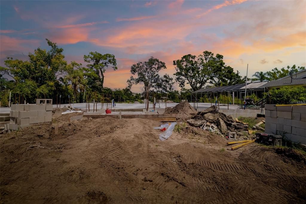 Backyard, Exterior