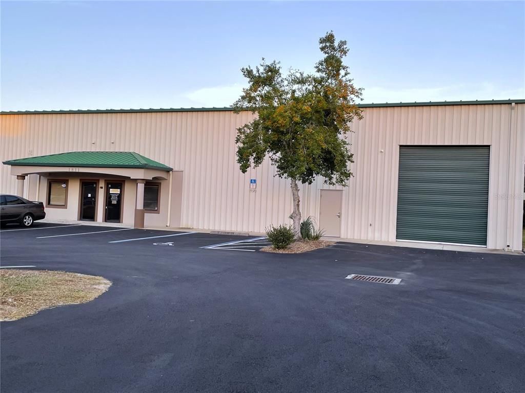 Detached Garage, Exterior