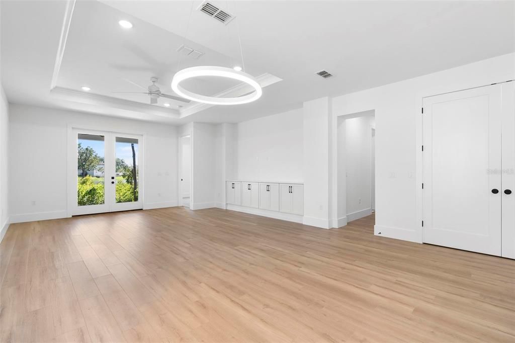 Empty room, Interior, Pendant Lights, Recessed Lighting, Wood Texture Flooring