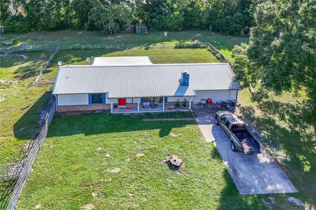 Exterior, Drone
