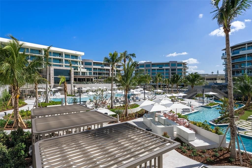 Exterior, Pool