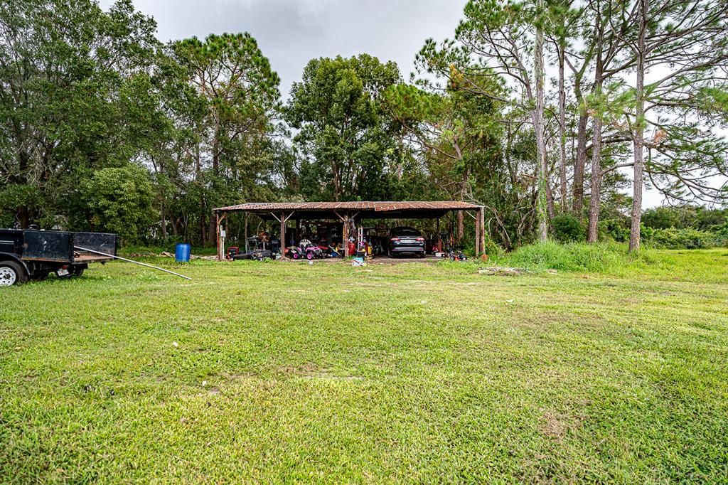 Backyard, Exterior