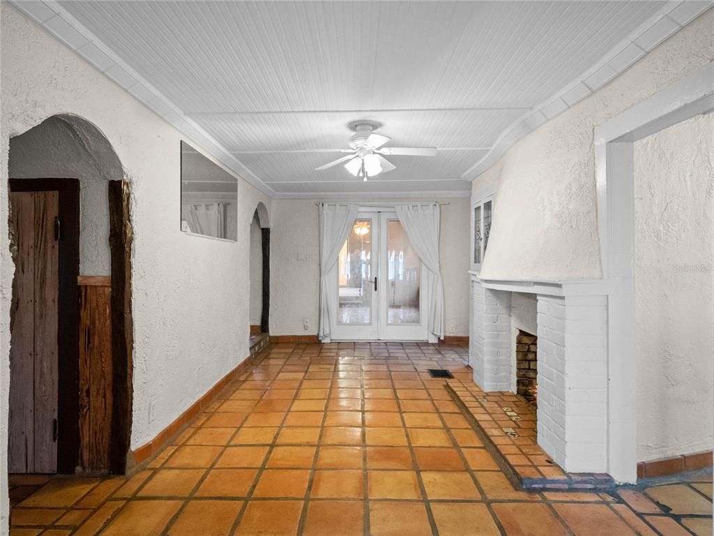 Fireplace, Interior